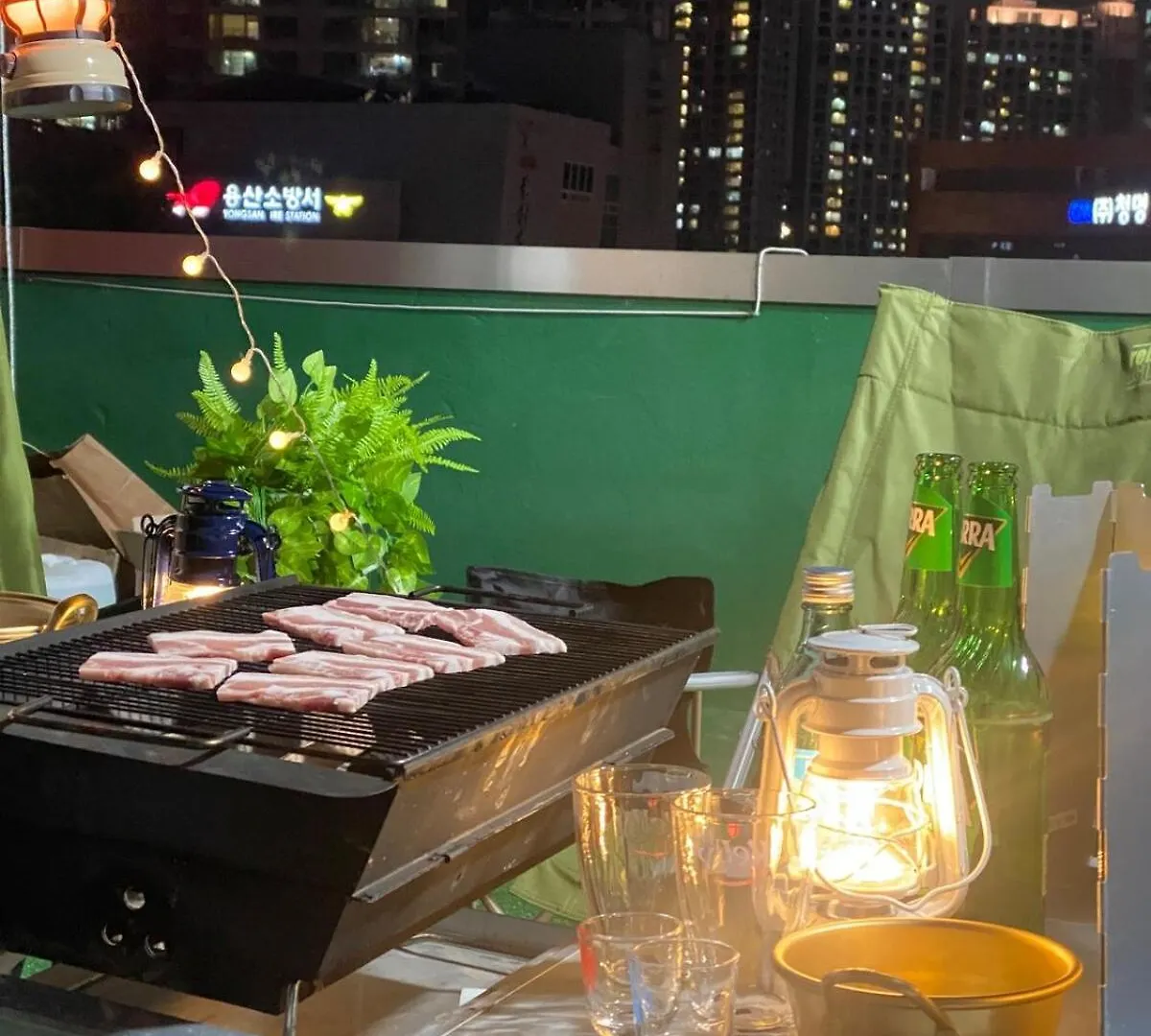 Apartment Samgakji Station 3 Seconds 4 Rooms 10 People 2 Bathrooms Namsan Tower Rooftop Barbecue Attic Seoul