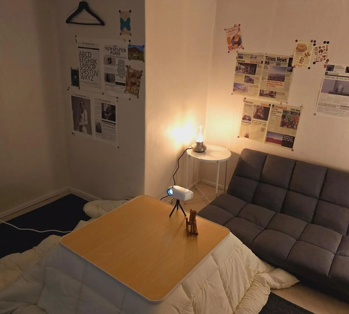 Samgakji Station 3 Seconds 4 Rooms 10 People 2 Bathrooms Namsan Tower Rooftop Barbecue Attic Seoul