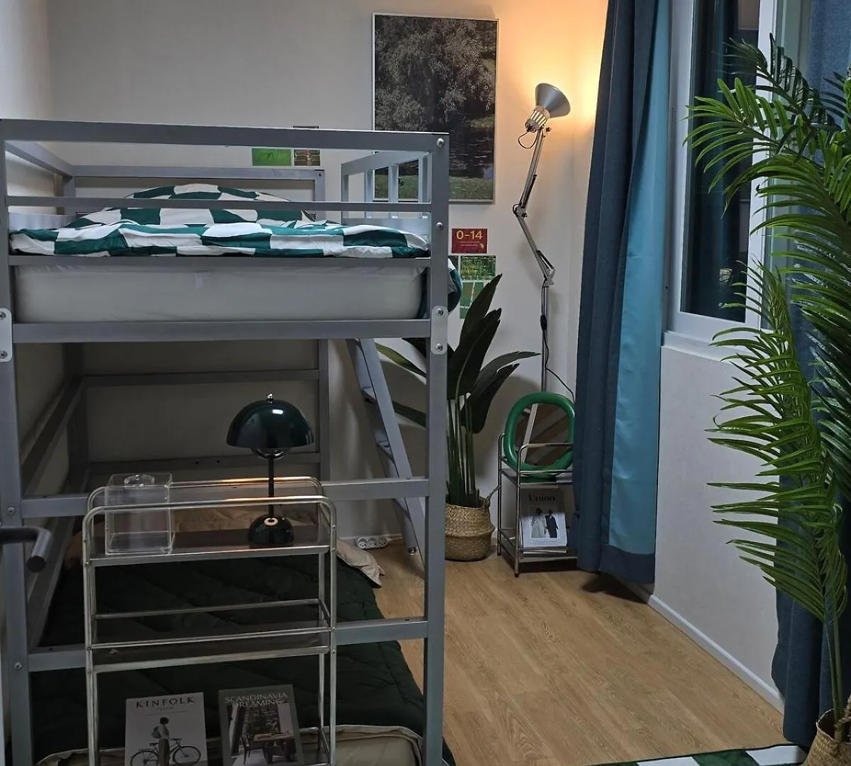 Samgakji Station 3 Seconds 4 Rooms 10 People 2 Bathrooms Namsan Tower Rooftop Barbecue Attic Seoul 0*,